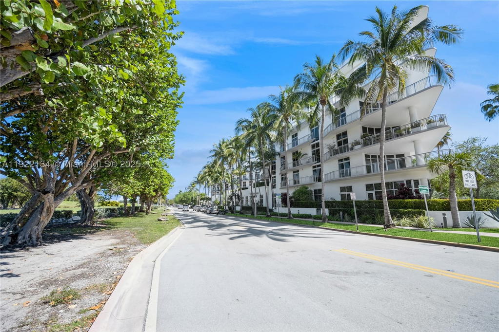 Real estate property located at 2001 Meridian Ave #512, Miami-dade, The Meridian Condo, Miami Beach, FL