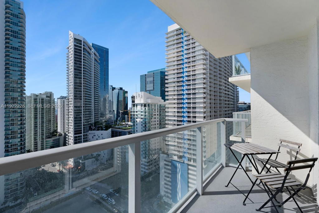 Real estate property located at 1155 Brickell Bay Dr #2409, Miami-dade, The Mark On Brickell Cond, Miami, FL