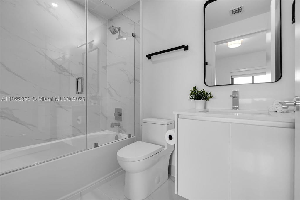 Real estate property located at 700 24 street #2003, Miami-dade, Aria Reserve, Miami, FL