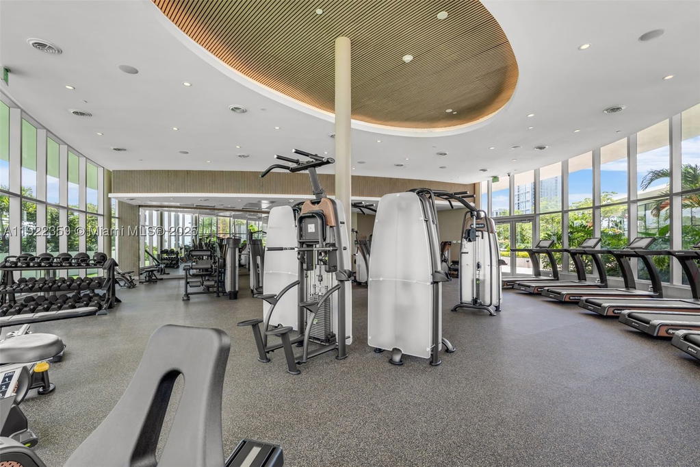 Real estate property located at 700 24 street #2003, Miami-dade, Aria Reserve, Miami, FL