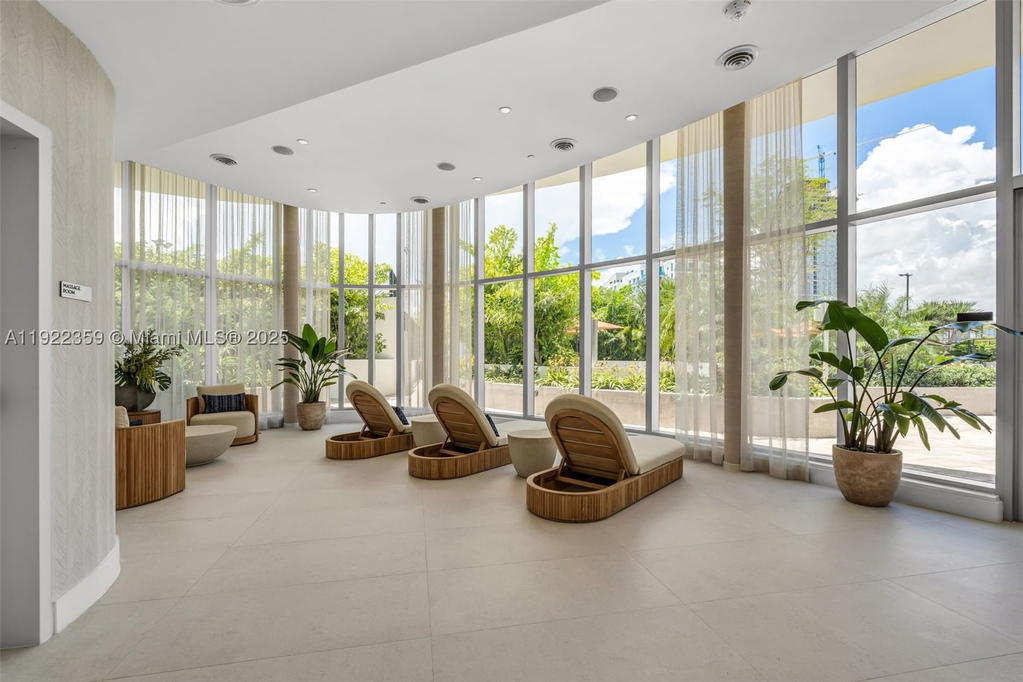 Real estate property located at 700 24 street #2003, Miami-dade, Aria Reserve, Miami, FL