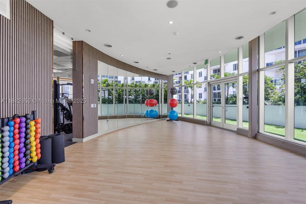 Real estate property located at 700 24 street #2003, Miami-dade, Aria Reserve, Miami, FL