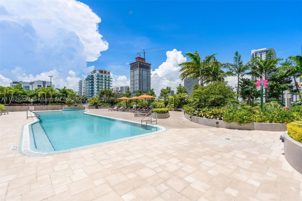 Real estate property located at 700 24 street #2003, Miami-dade, Aria Reserve, Miami, FL