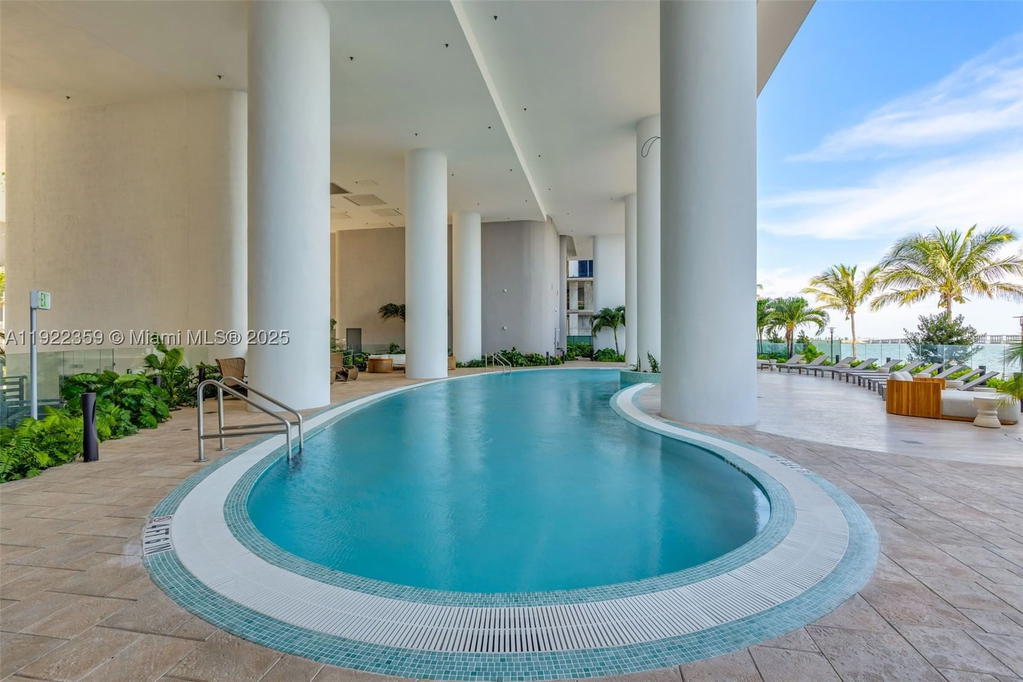 Real estate property located at 700 24 street #2003, Miami-dade, Aria Reserve, Miami, FL