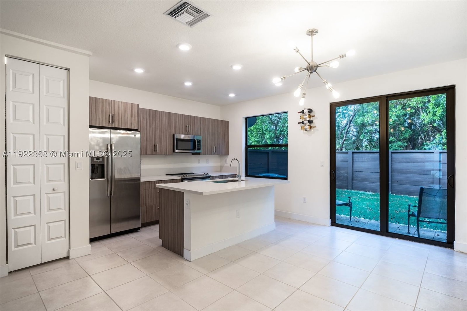 Real estate property located at 15824 91st Ct, Miami-dade, Satori, Miami Lakes, FL