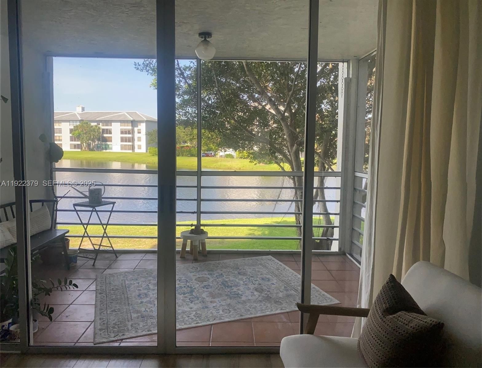 Real estate property located at 9420 Poinciana Pl #214, Broward, Poinciana 2 Of Pine Islan, Davie, FL
