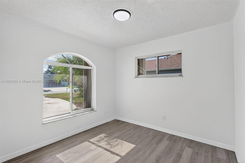 Real estate property located at 1833 Bellevue Ave, St Lucie, Port St Lucie Section 20, Port St Lucie, FL