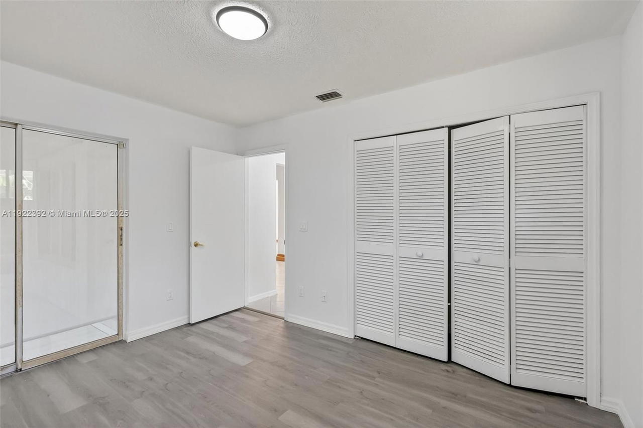 Real estate property located at 1833 Bellevue Ave, St Lucie, Port St Lucie Section 20, Port St Lucie, FL