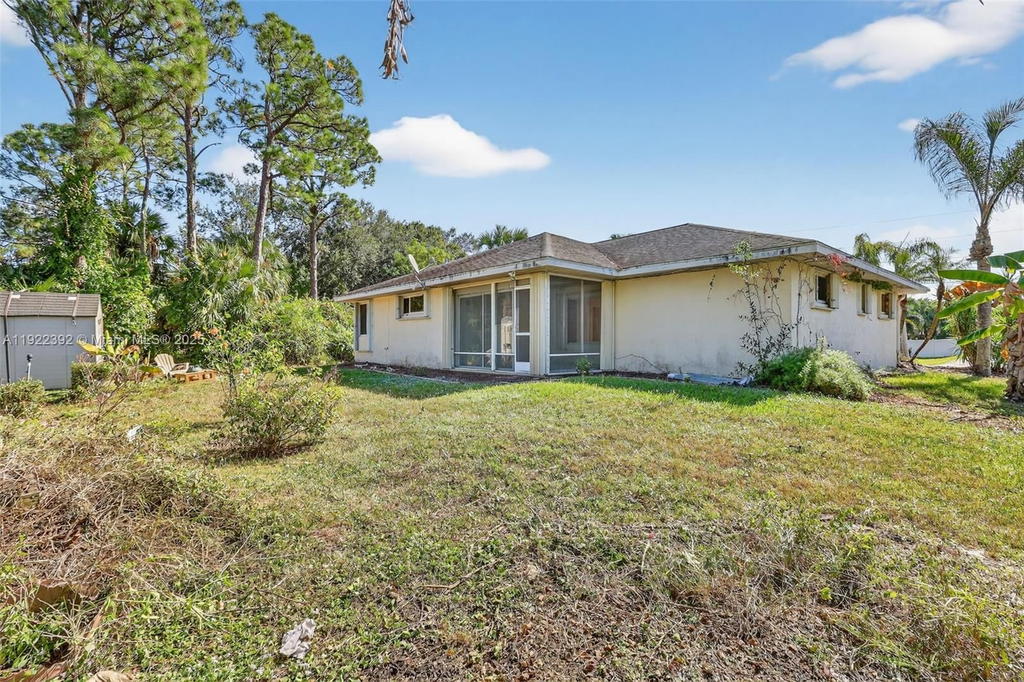 Real estate property located at 1833 Bellevue Ave, St Lucie, Port St Lucie Section 20, Port St Lucie, FL