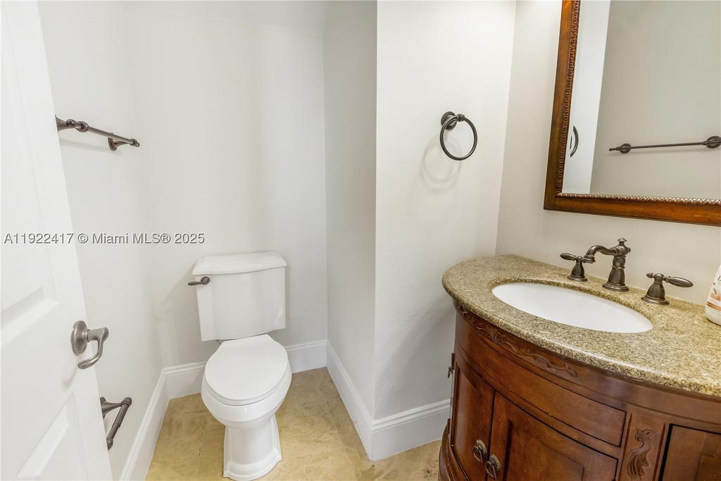 Real estate property located at 5028 195th Ter, Broward, Sunset Lakes Plat Three, Miramar, FL