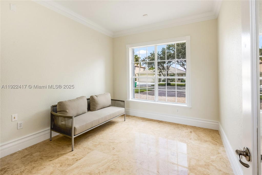 Real estate property located at 5028 195th Ter, Broward, Sunset Lakes Plat Three, Miramar, FL