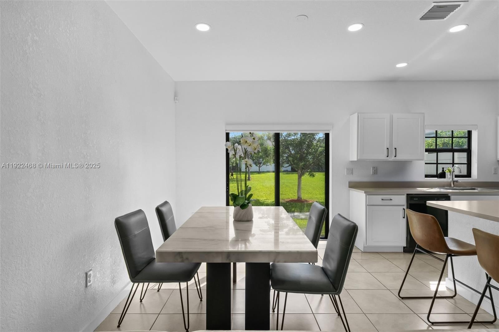 Real estate property located at 757 11th St, Miami-dade, Regal Palm Subdivision, Florida City, FL