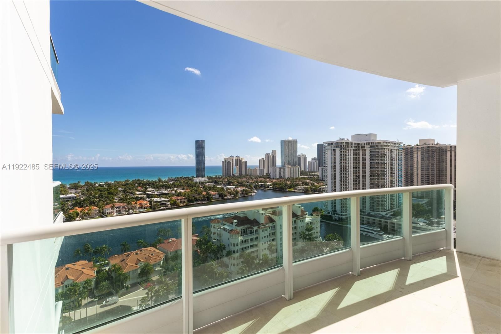 Real estate property located at 19955 38th Ct #2205, Miami-dade, Towers Of Porto Vita-sout, Aventura, FL