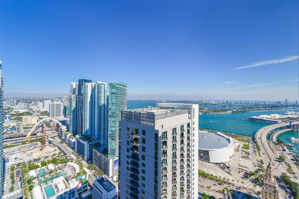 Real estate property located at 159 6th St #4601, Miami-dade, Gale Residences, Miami, FL