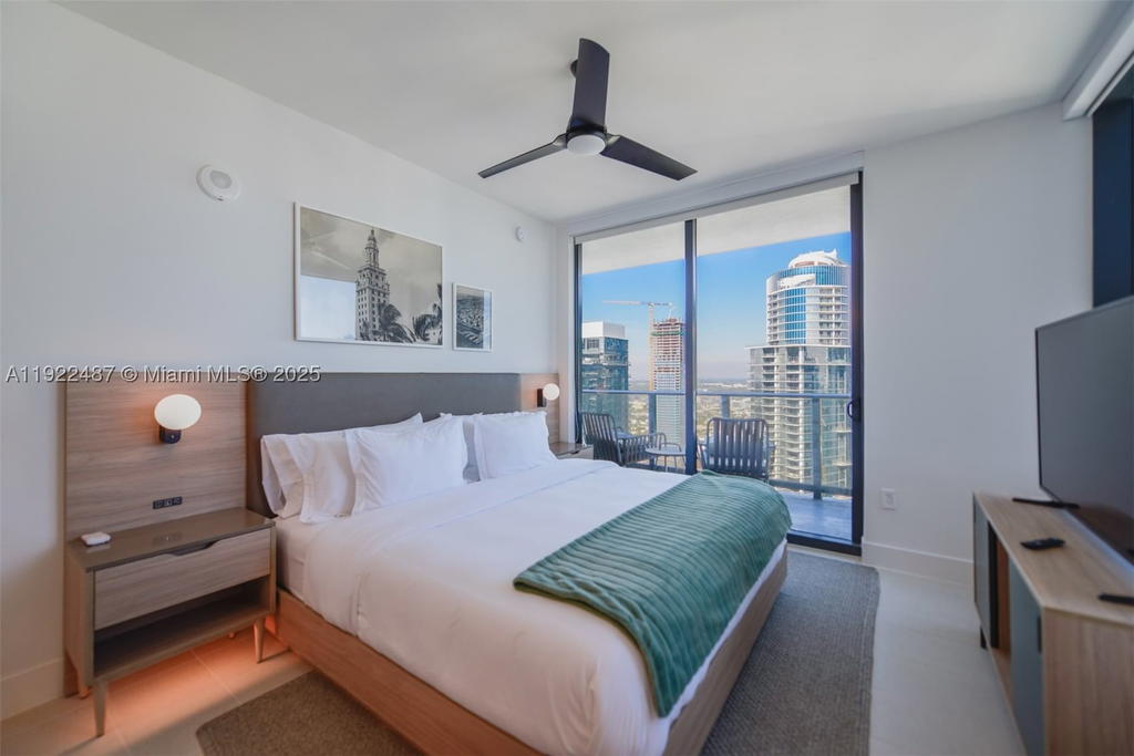Real estate property located at 159 6th St #4601, Miami-dade, Gale Residences, Miami, FL