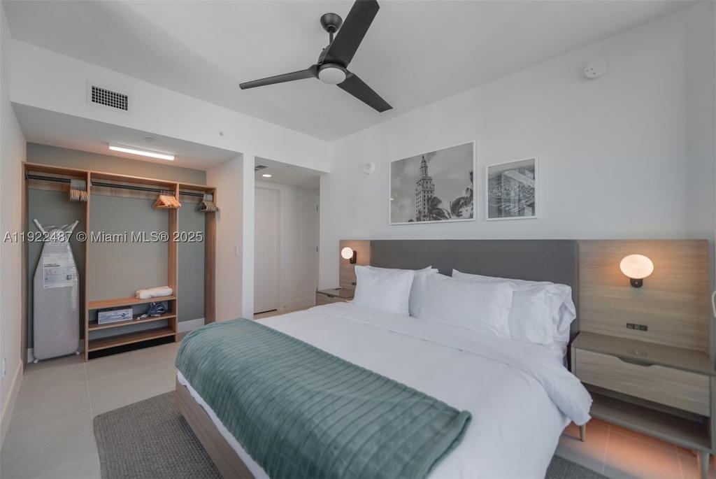 Real estate property located at 159 6th St #4601, Miami-dade, Gale Residences, Miami, FL