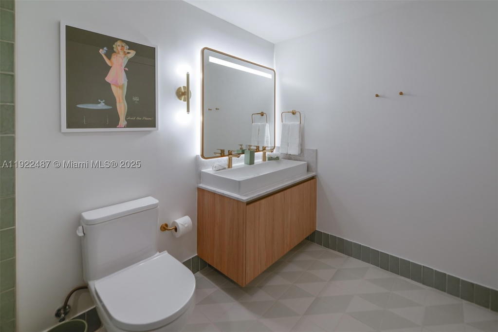 Real estate property located at 159 6th St #4601, Miami-dade, Gale Residences, Miami, FL