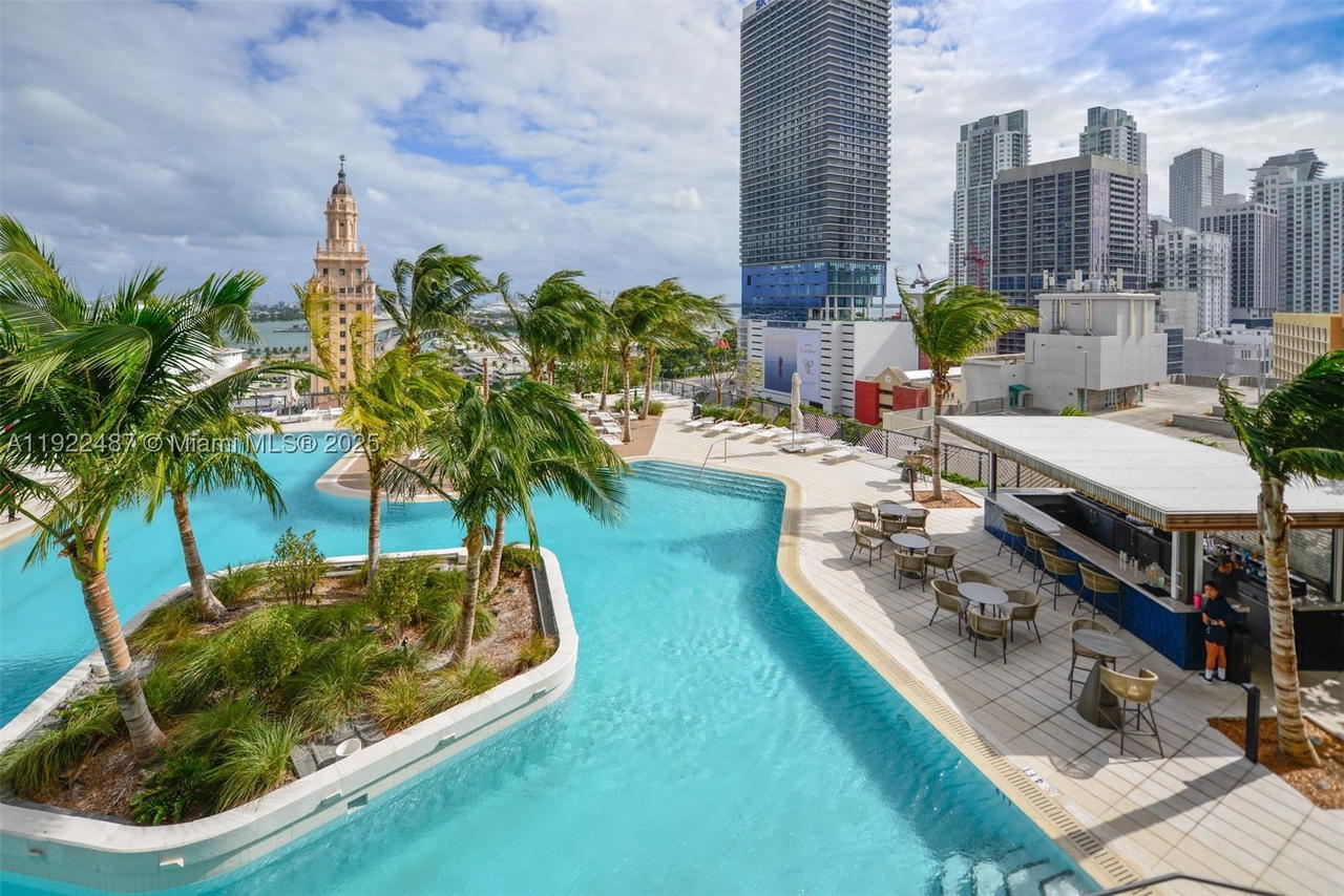 Real estate property located at 159 6th St #4601, Miami-dade, Gale Residences, Miami, FL