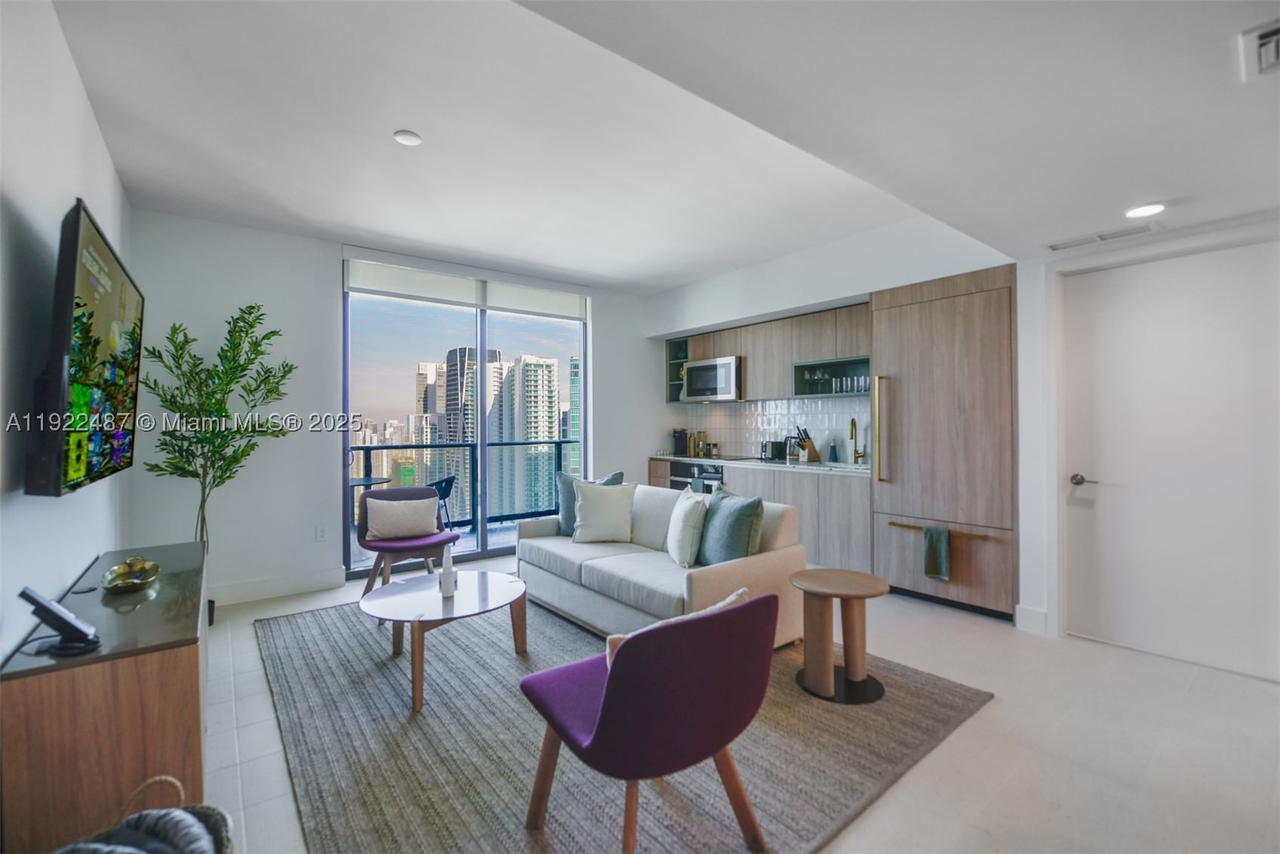 Real estate property located at 159 6th St #4601, Miami-dade, Gale Residences, Miami, FL