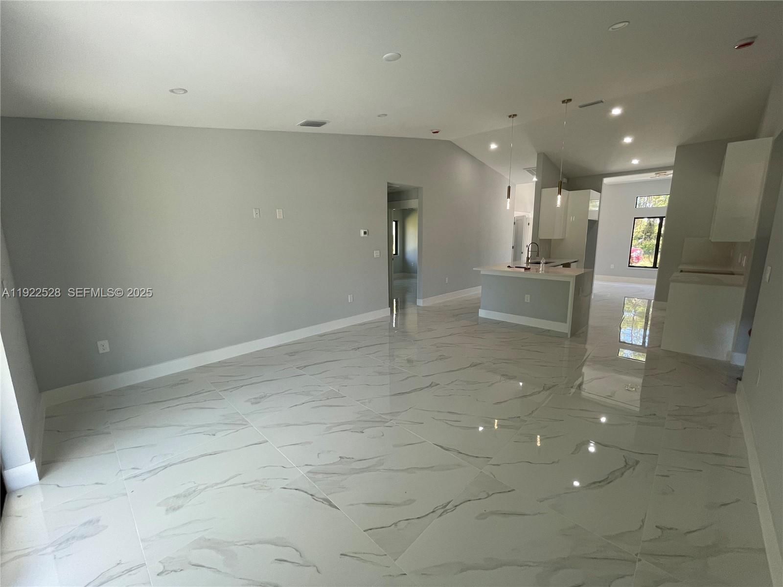 Real estate property located at 736 Cane St E, Other, Lee County Unincorporated, Other, FL
