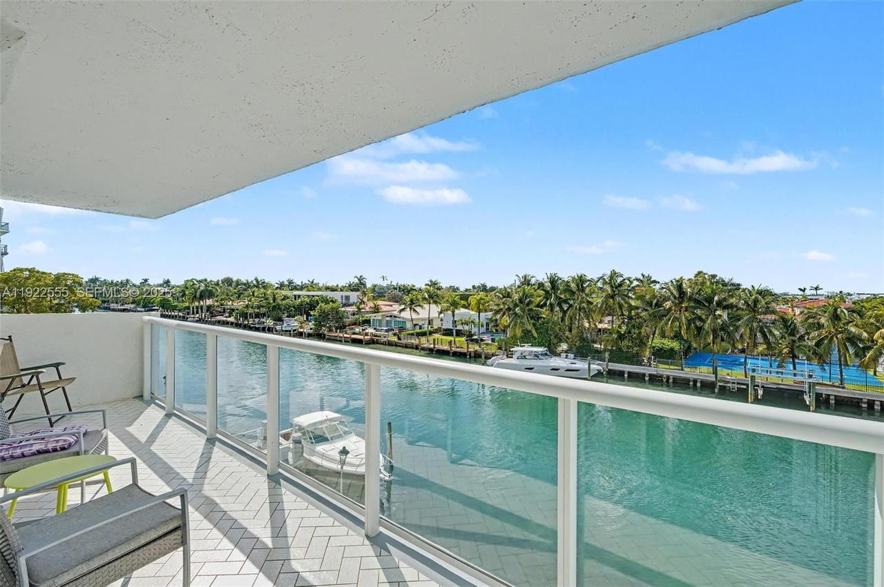 Real estate property located at 10000 Bay Harbor Dr #303, Miami-dade, 10000 Plaza Condo-north T, Bay Harbor Islands, FL