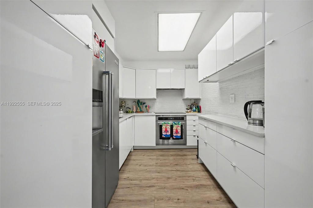 Real estate property located at 10000 Bay Harbor Dr #303, Miami-dade, 10000 Plaza Condo-north T, Bay Harbor Islands, FL