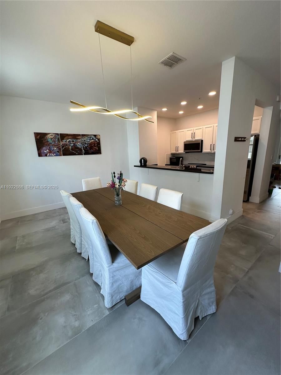Real estate property located at 2662 118th Rd #2662, Broward, Miramar Residential Plat, Miramar, FL
