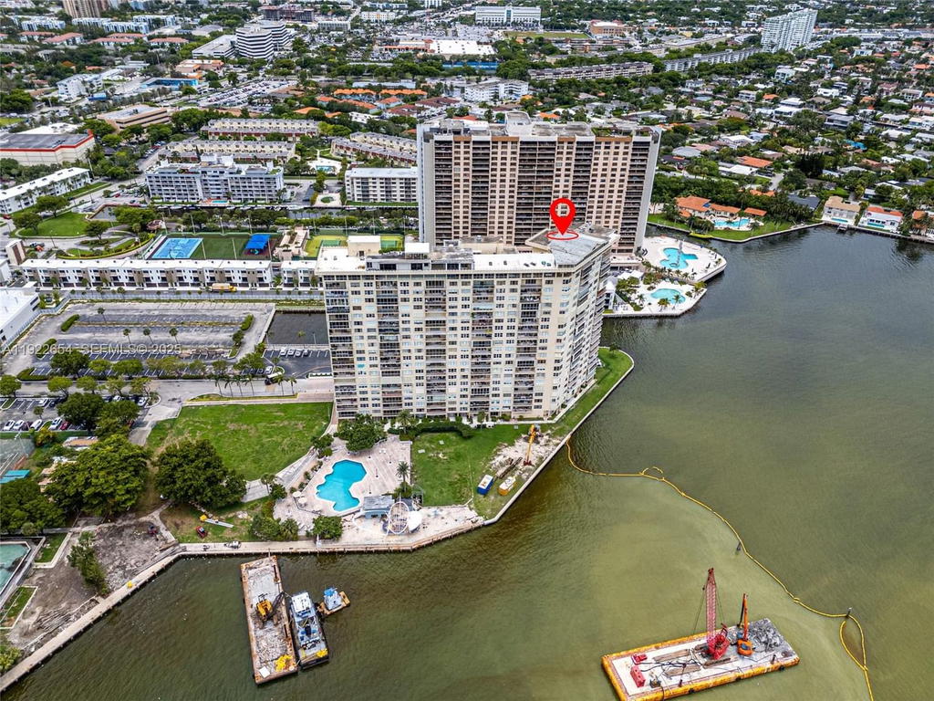 Real estate property located at 11111 Biscayne Blvd #10H, Miami-dade, Jockey Club Condo, Miami, FL