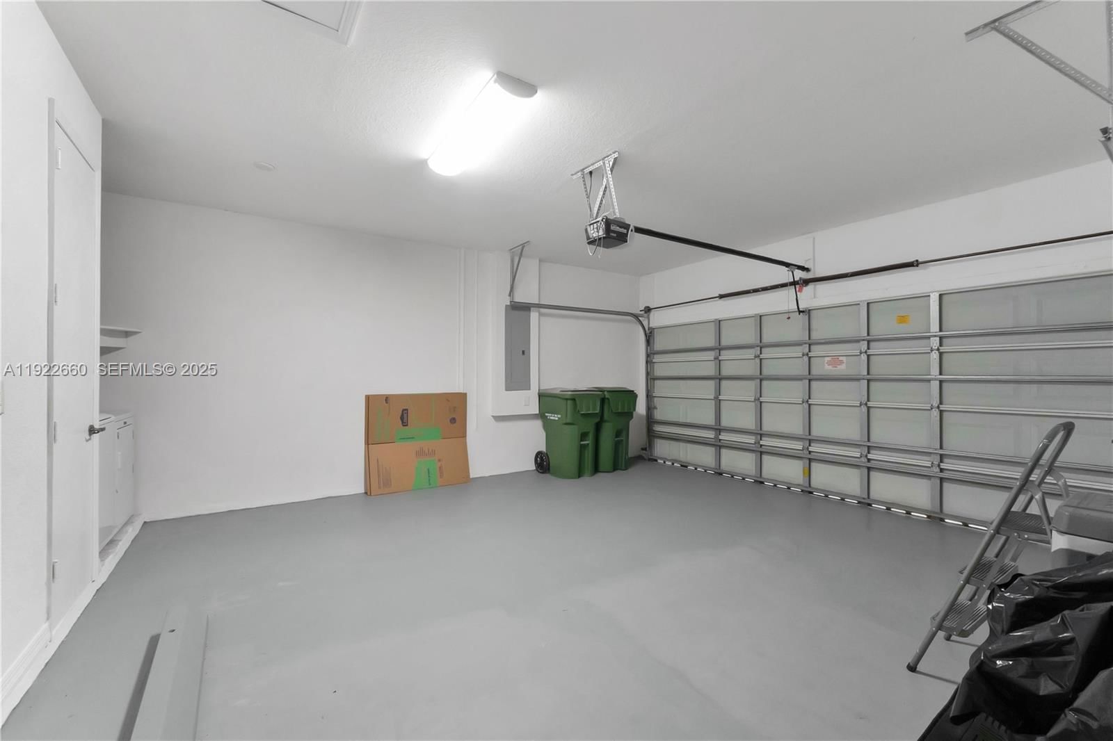 Real estate property located at 143 22nd Ter, Miami-dade, Ventanas At Homestead, Homestead, FL