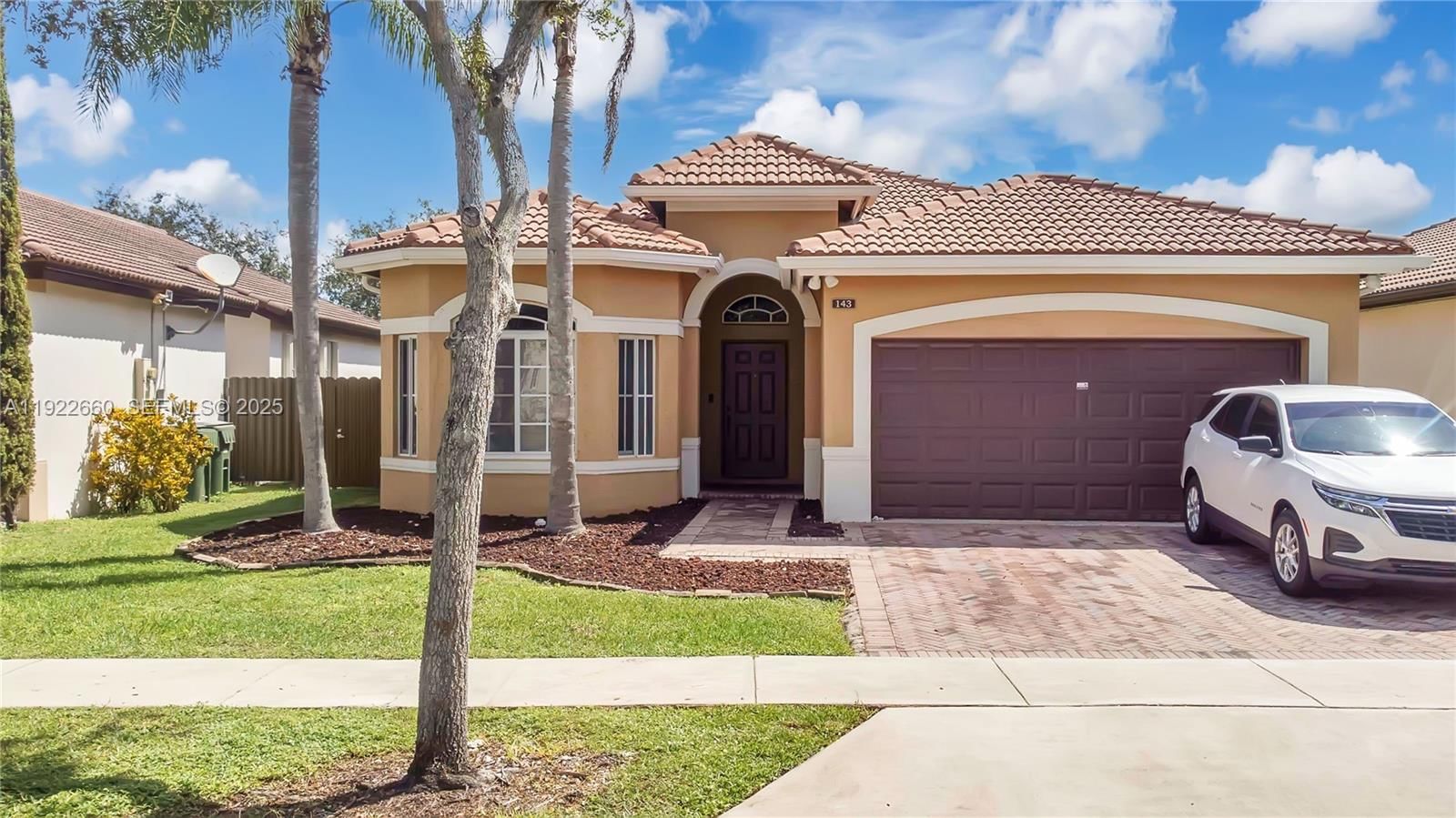 Real estate property located at 143 22nd Ter, Miami-dade, Ventanas At Homestead, Homestead, FL