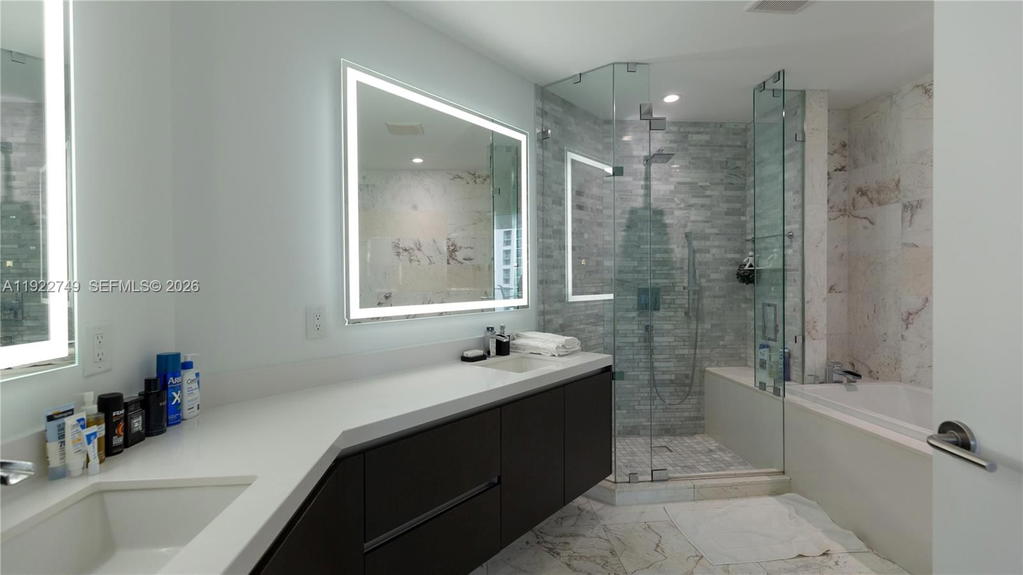 Real estate property located at 851 1st Ave #3309, Miami-dade, Paramount Miami Worldcent, Miami, FL