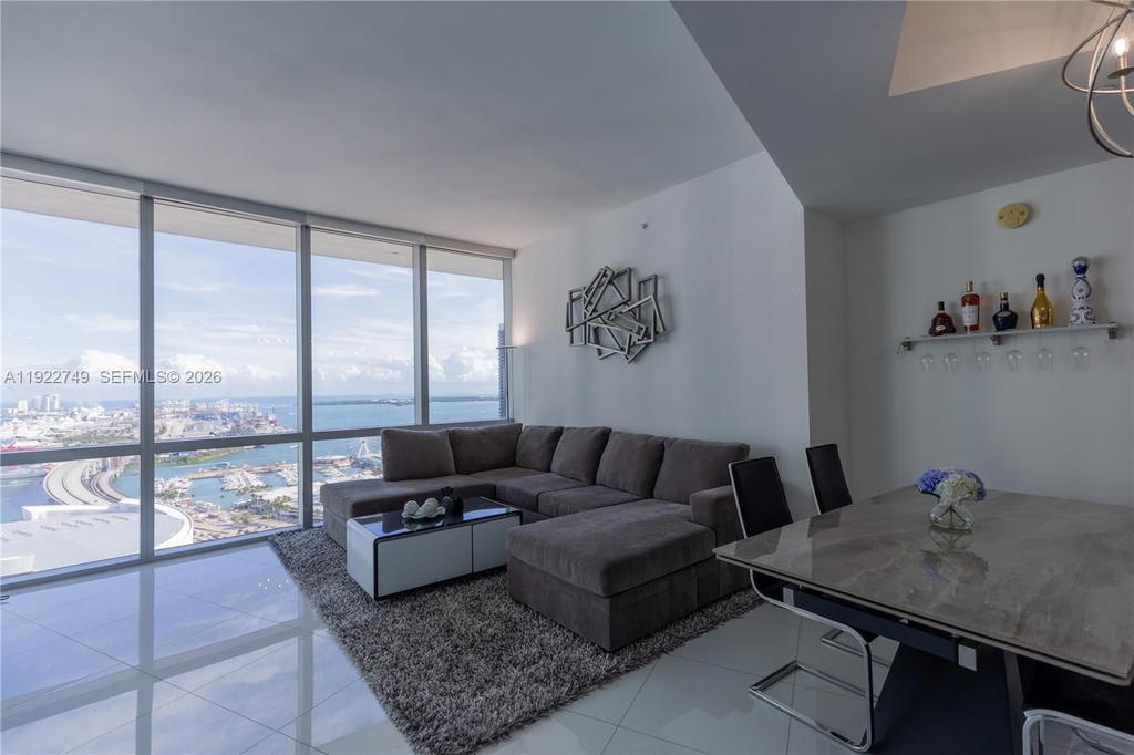 Real estate property located at 851 1st Ave #3309, Miami-dade, Paramount Miami Worldcent, Miami, FL