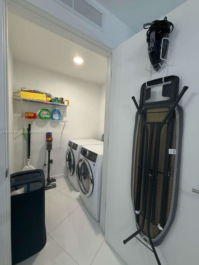 Real estate property located at 851 1st Ave #3309, Miami-dade, Paramount Miami Worldcent, Miami, FL