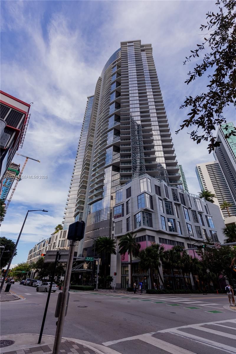 Real estate property located at 851 1st Ave #3309, Miami-dade, Paramount Miami Worldcent, Miami, FL