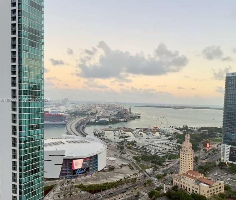 Real estate property located at 851 1st Ave #3309, Miami-dade, Paramount Miami Worldcent, Miami, FL