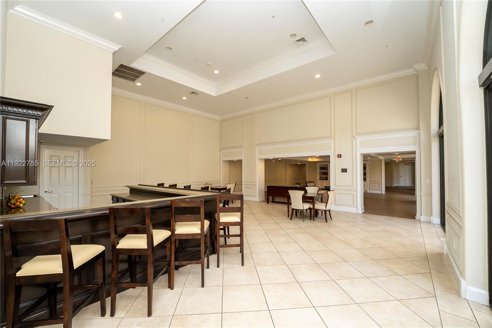 Real estate property located at 55 Merrick Way #613, Miami-dade, 55 Merrick Condo, Coral Gables, FL