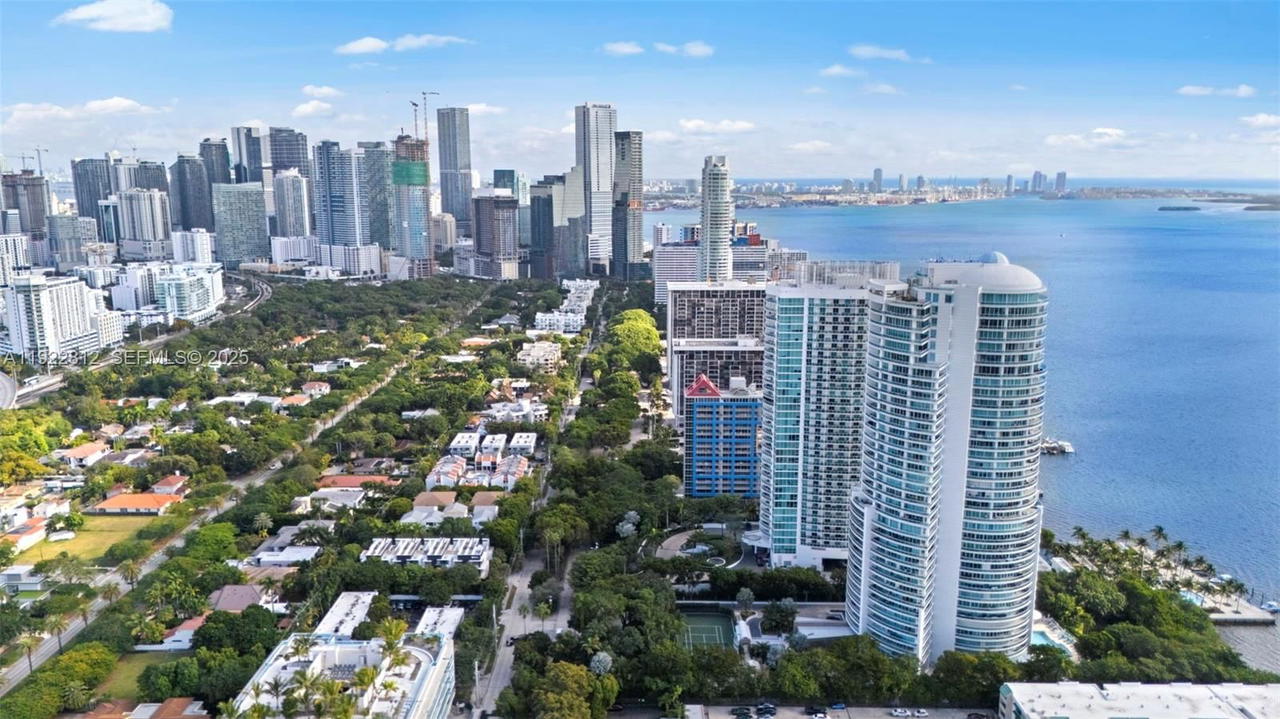 Real estate property located at 2127 Brickell Ave #3005, Miami-dade, Bristol Tower Condo, Miami, FL
