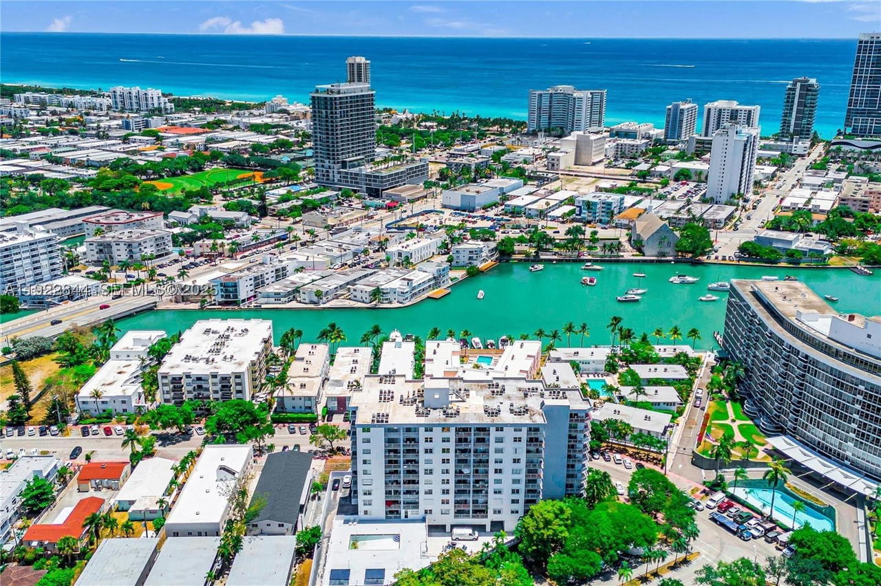 Real estate property located at 6900 Bay Dr #7A, Miami-dade, Stanton House Condo, Miami Beach, FL