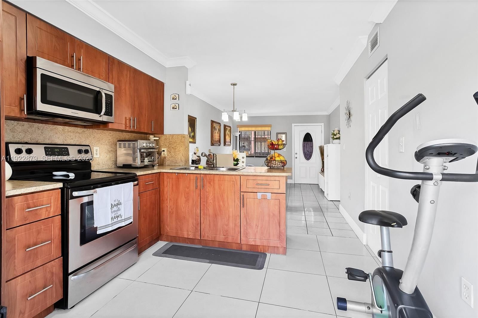 Real estate property located at 5490 21st Ct #309, Miami-dade, Alameda Tower 5 Condo, Hialeah, FL