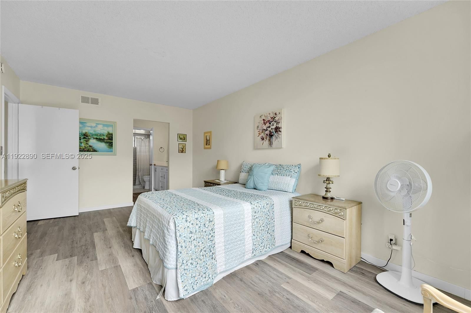 Real estate property located at 6890 Royal Palm Blvd #109H, Broward, Royal Park Gardens Iii-h, Margate, FL