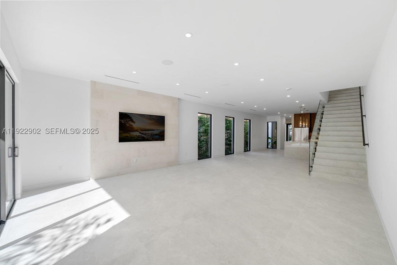 Real estate property located at 2612 17th St, Miami-dade, Grapeland, Miami, FL