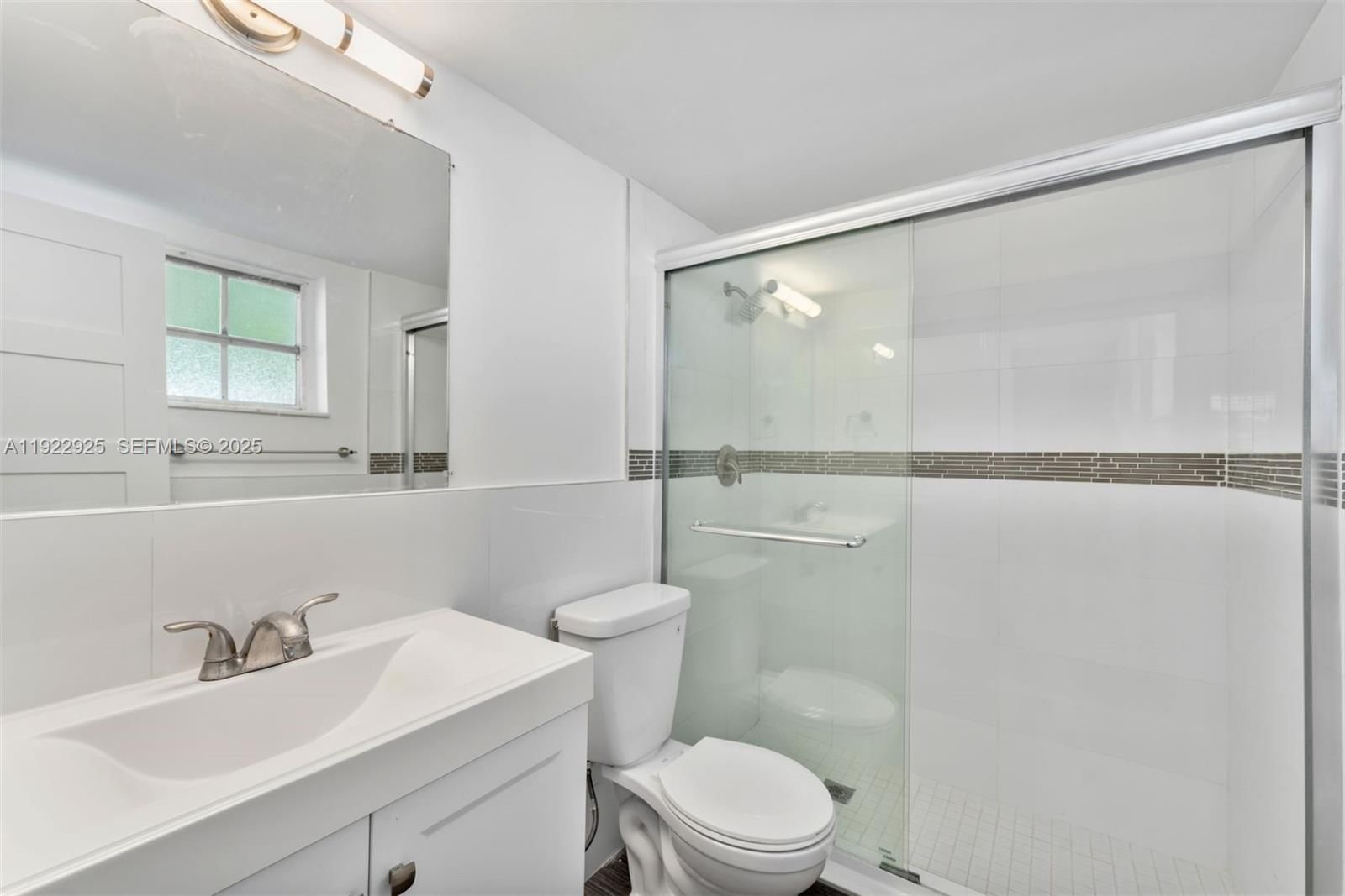 Real estate property located at 201 Galen Drive #104, Miami-dade, Key Biscayne Vi Condo, Key Biscayne, FL
