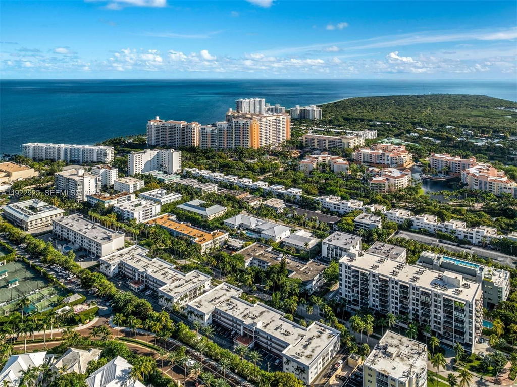 Real estate property located at 201 Galen Drive #104, Miami-dade, Key Biscayne Vi Condo, Key Biscayne, FL