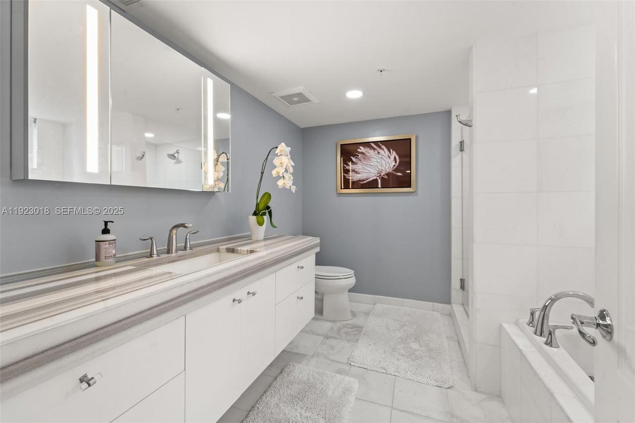 Real estate property located at 1900 Sunset Harbour Dr #2115, Miami-dade, Sunset Harbour North Cond, Miami Beach, FL
