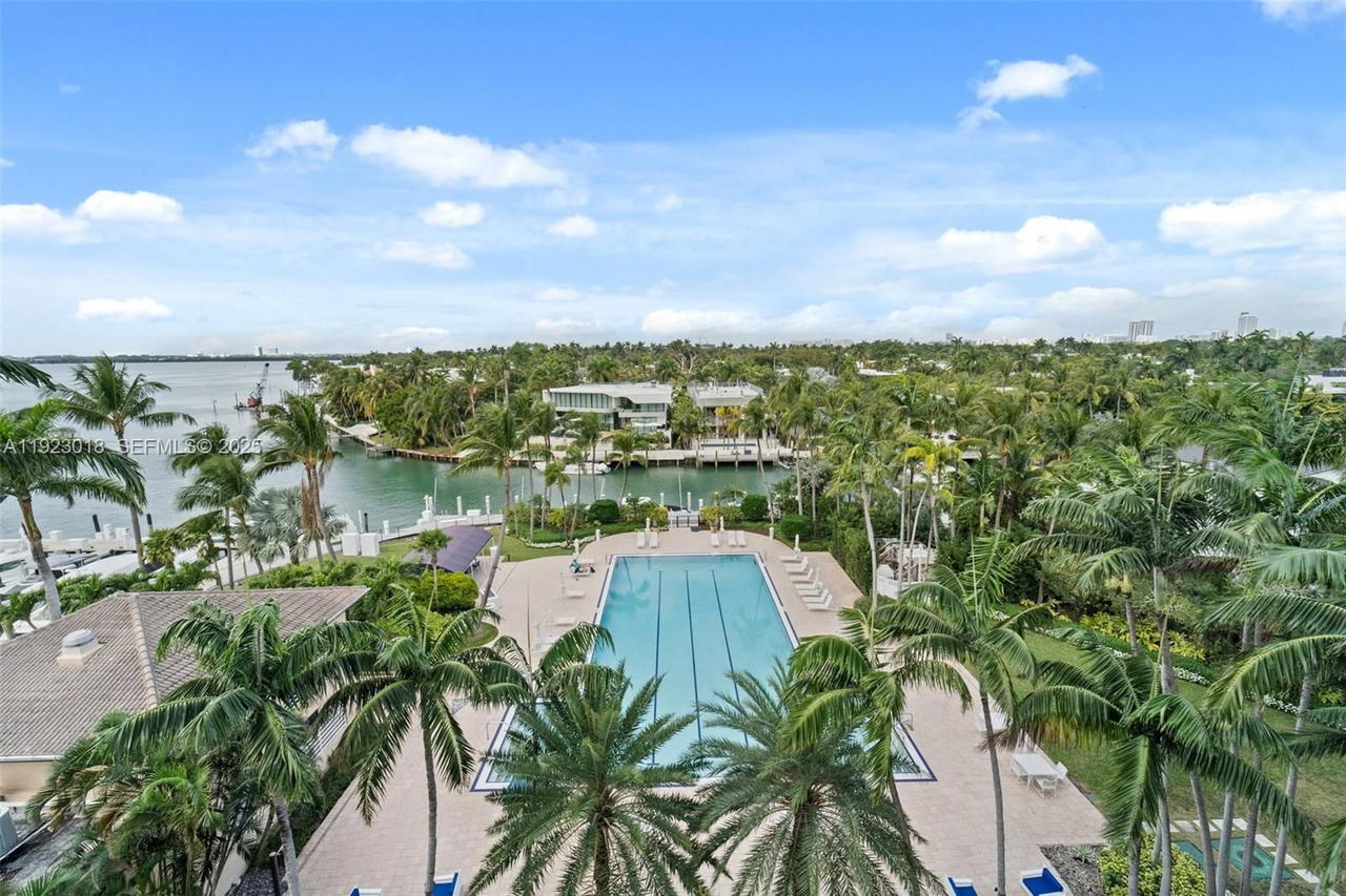 Real estate property located at 1900 Sunset Harbour Dr #2115, Miami-dade, Sunset Harbour North Cond, Miami Beach, FL