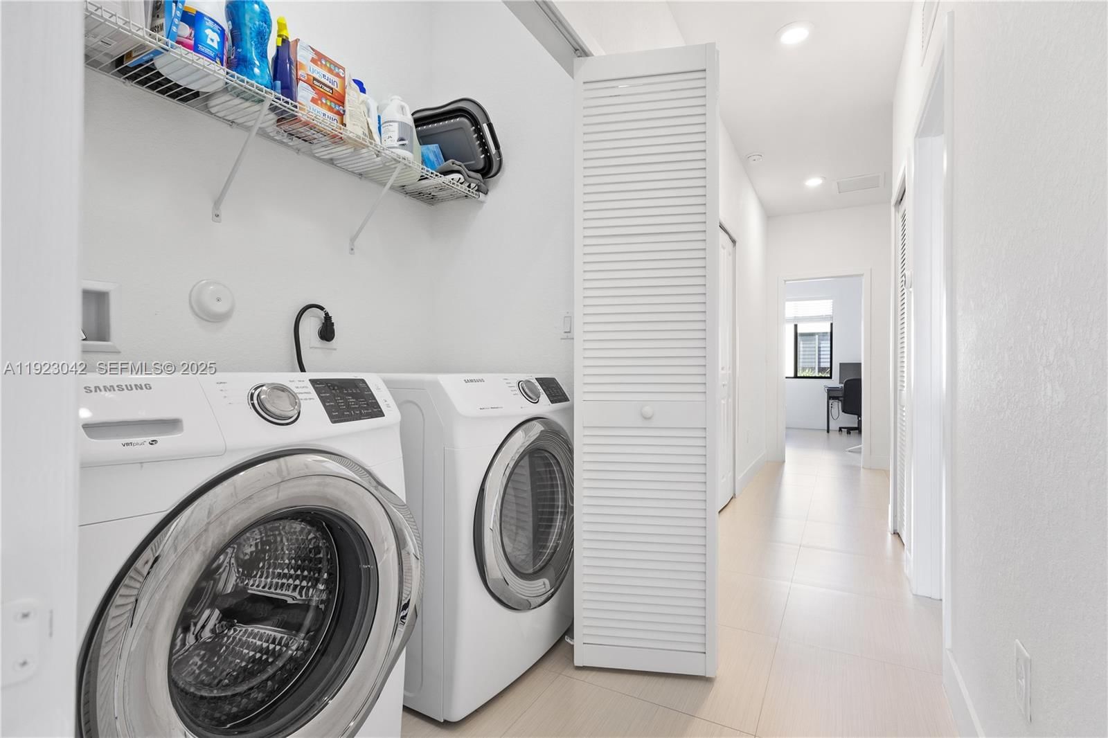 Real estate property located at 500 91st Ave, Miami-dade, Century Park Place, Miami, FL