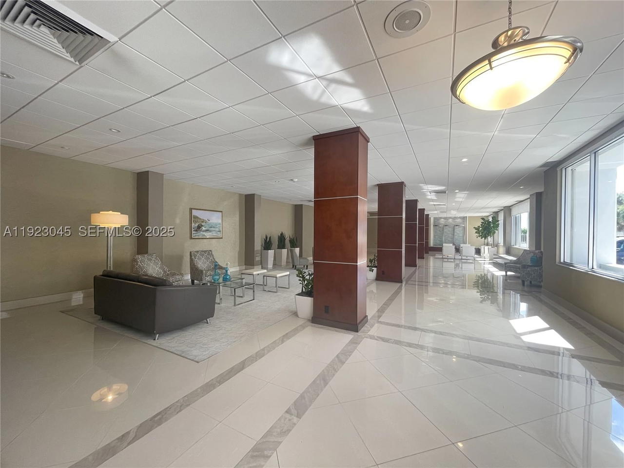 Real estate property located at 4250 Galt Ocean Dr #3T, Broward, Galt Towers Condo, Fort Lauderdale, FL