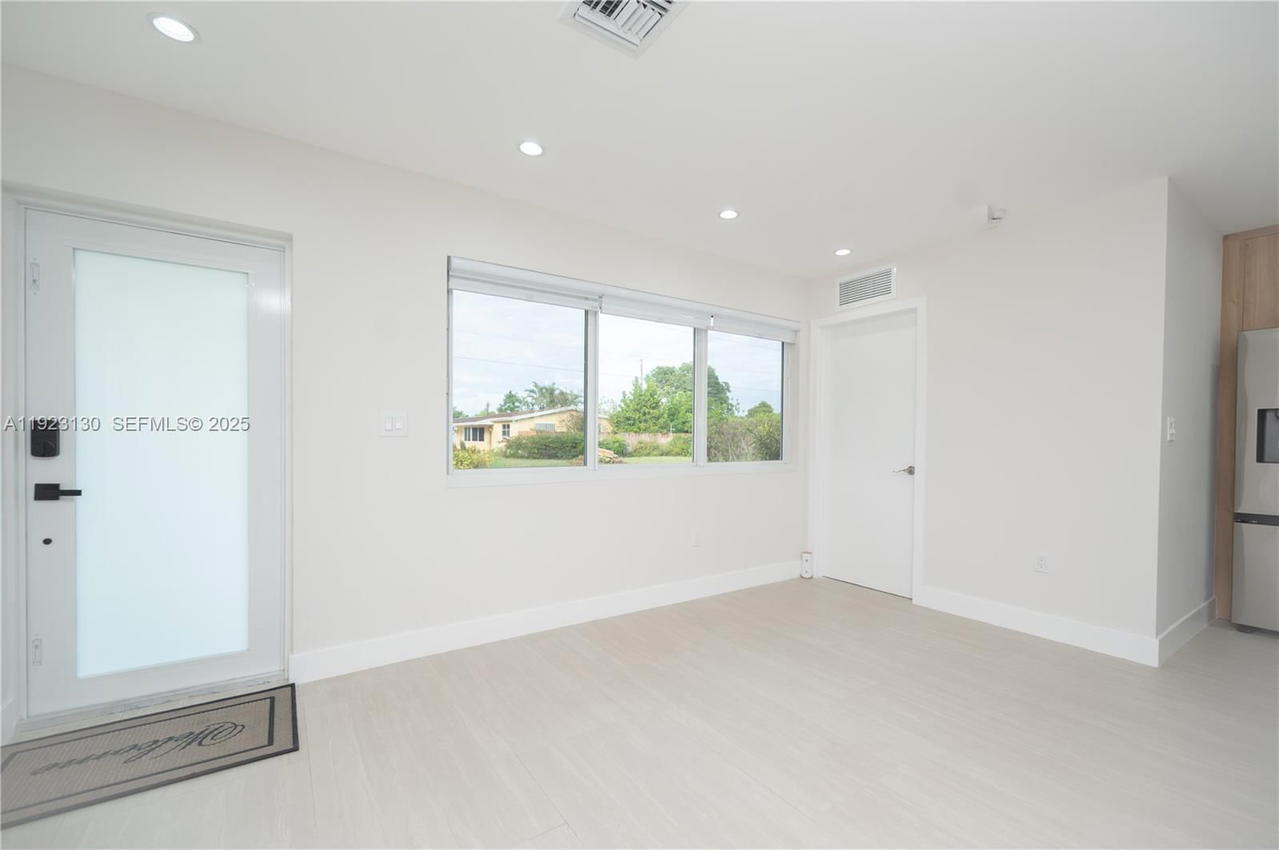 Real estate property located at 7928 Miramar Blvd, Broward, Miramar Sec 12, Miramar, FL