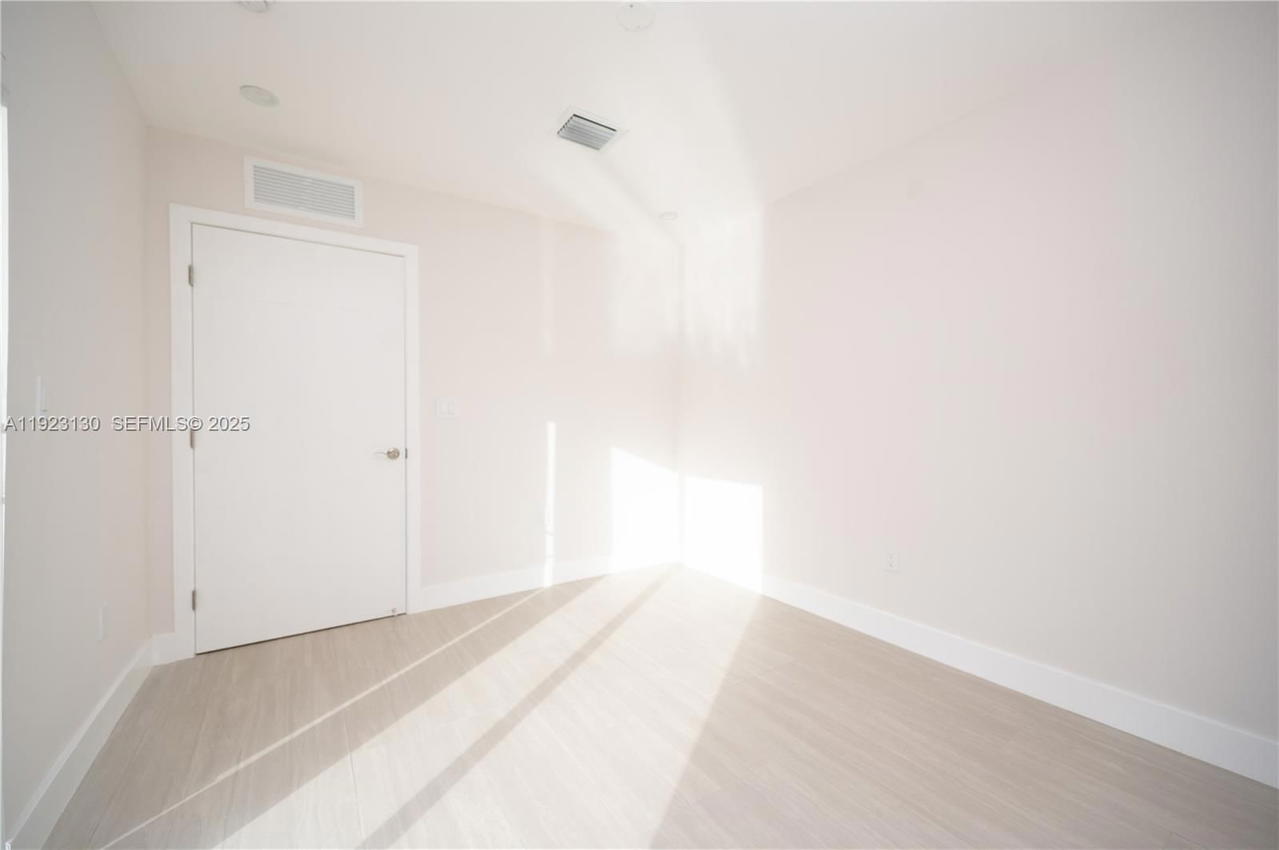 Real estate property located at 7928 Miramar Blvd, Broward, Miramar Sec 12, Miramar, FL