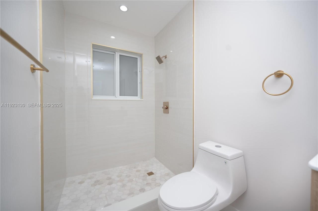 Real estate property located at 7928 Miramar Blvd, Broward, Miramar Sec 12, Miramar, FL